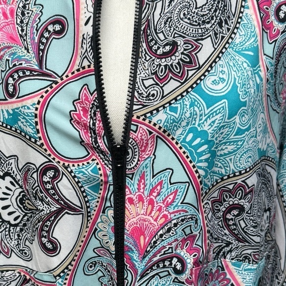 Chico’s UPF Neema Paisley Jacket Size 8/10 (M) - Picture 10 of 15
